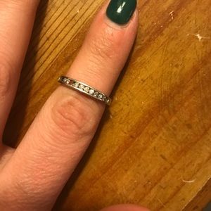 10k white gold diamond band