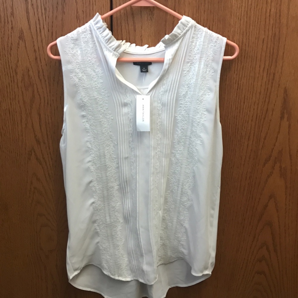 Ann Taylor- White top NEW W/ TAGS