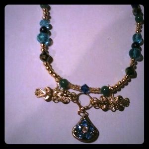 Necklace and bracelet set
