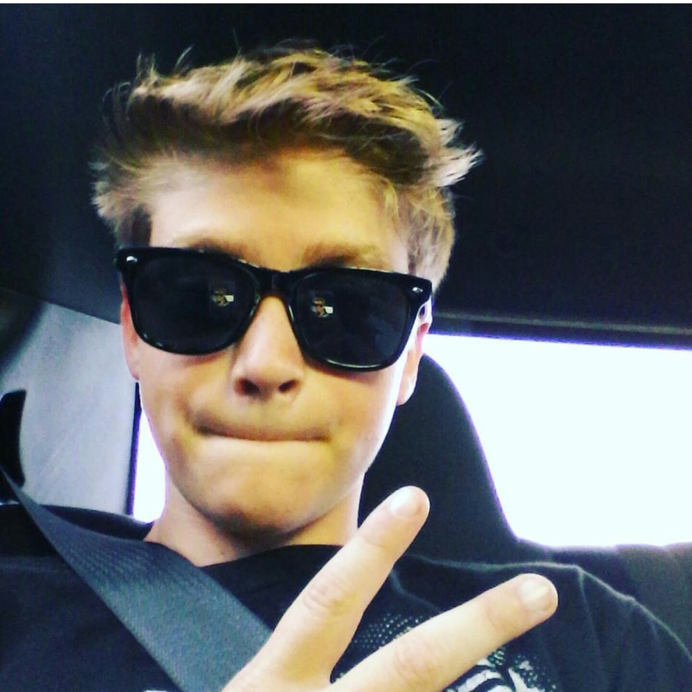 Meet your Posher, Gavin