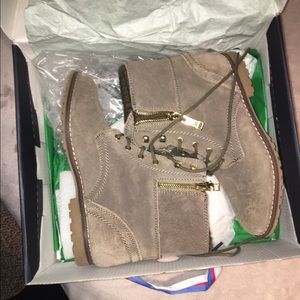 Tommy Hilfiger Suede Combat Boots sz7