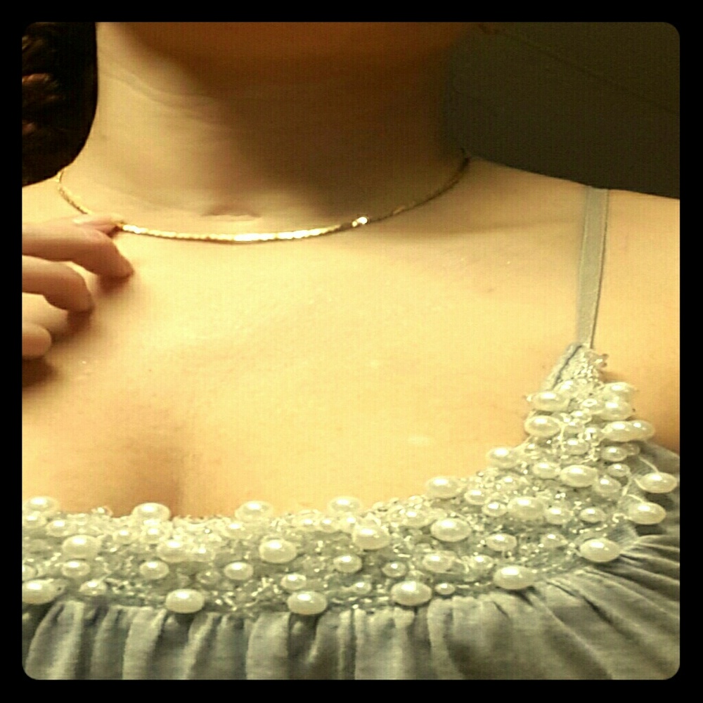 Beautiful 14' gold chain with cross