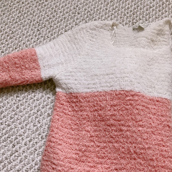Two tones fluffy sweater - Picture 1 of 3