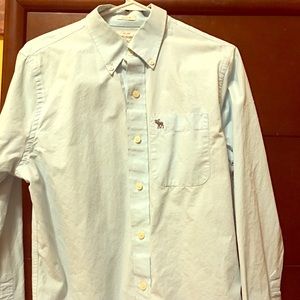 A&F Men's Muscle Baby Blue Shirt