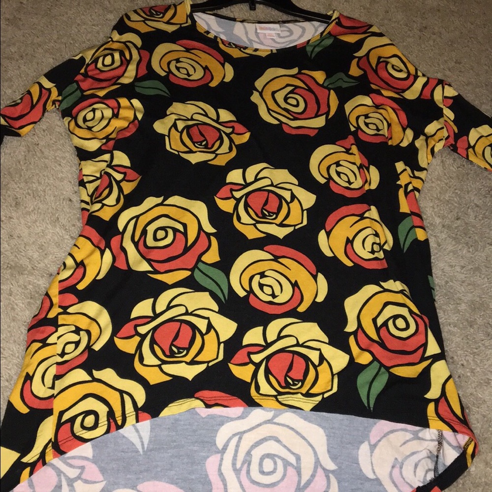 XS Lularoe Irma (Disney Roses)