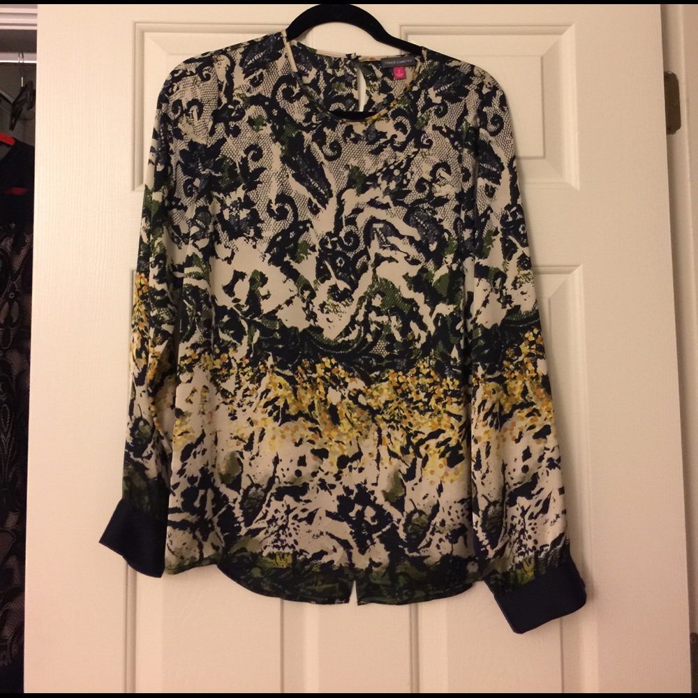 Vince Camuto top