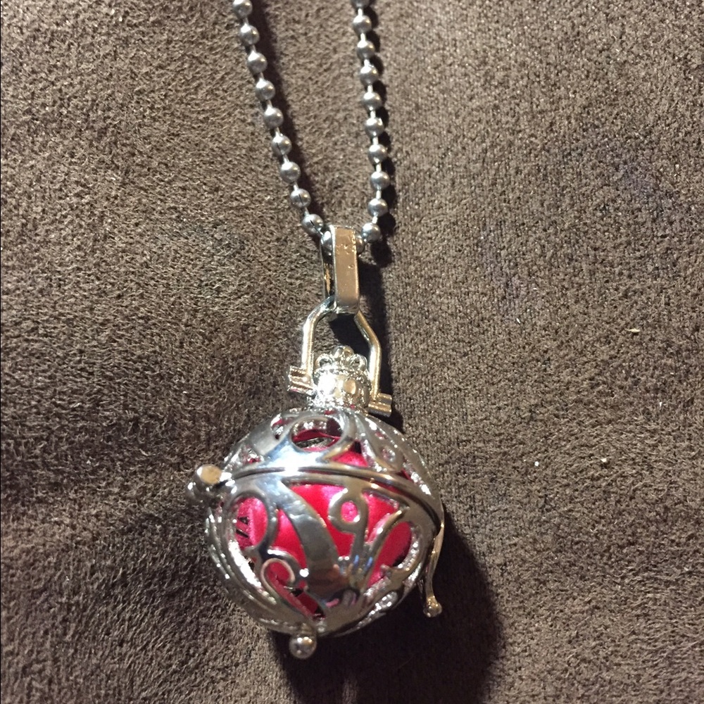 💕 Diffuser Necklace 💕