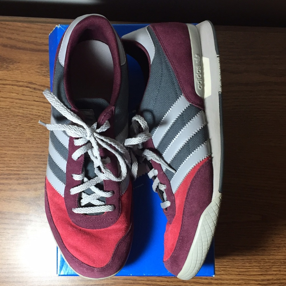 Men's Adidas 096903 Marun - Size US 9