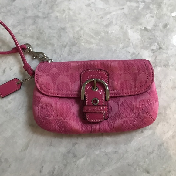 PINK COACH clutch - Picture 1 of 2