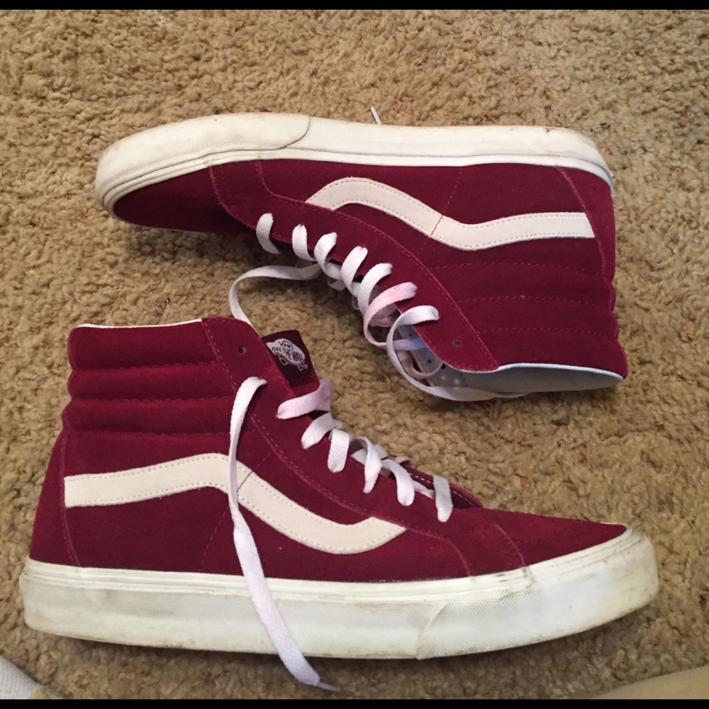 Burgundy Vans Sk8 Hi's (Come with Box and Sticker)