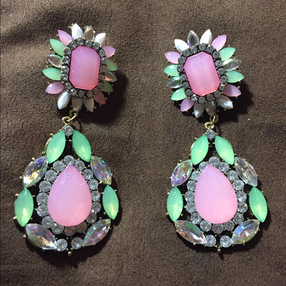 💎 Beautiful jeweled Earrings 💎