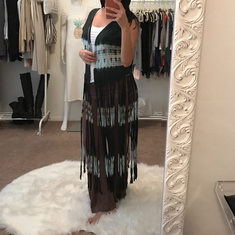 Final Sale Tie Dye Fringe Hippie Chic Vest - Picture 4 of 8