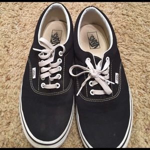 Black Vans Authentic