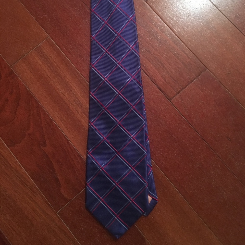 Thomas pink tie - Picture 1 of 3