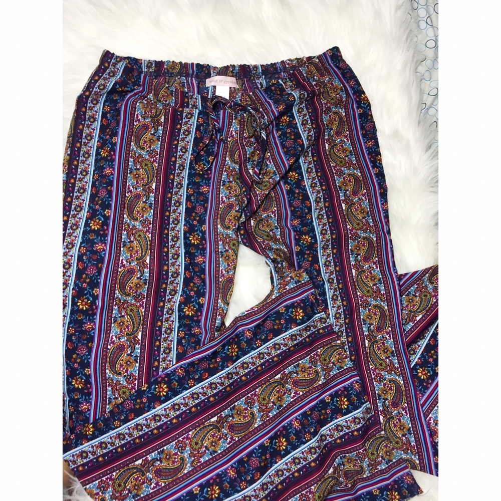 SOLD❤️Band of Gypsies Bell Bottoms - Picture 2 of 4