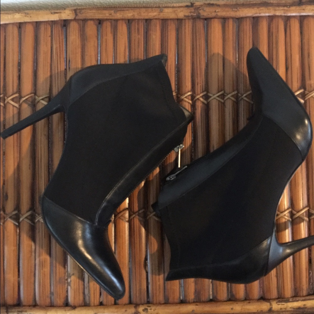 Charles By Charles David - image 1