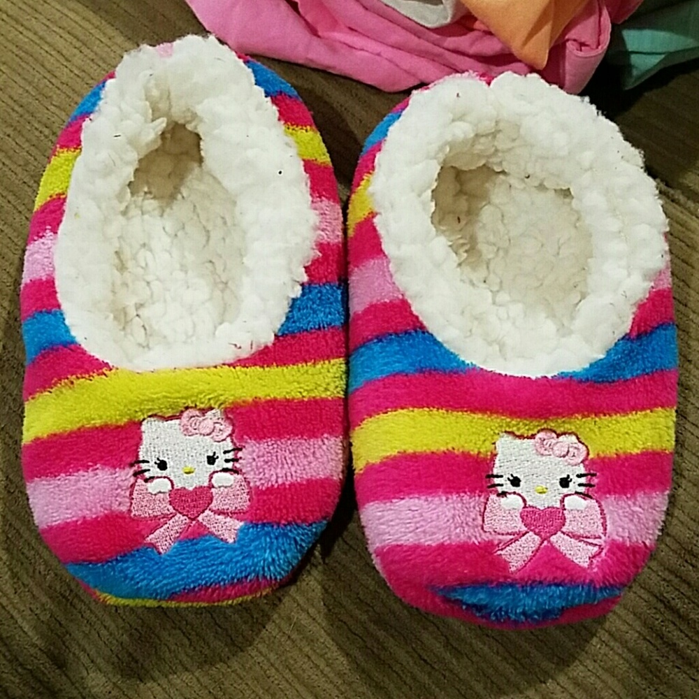 Hello kitty slippers