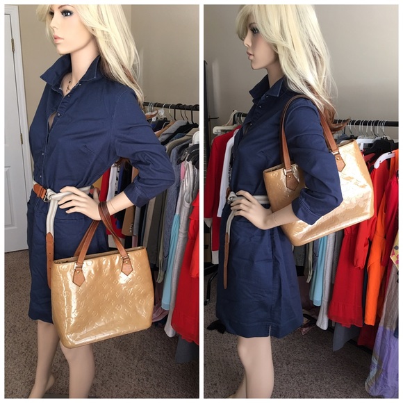 Authentic Louis Vuitton Vernis Houston - Picture 2 of 8