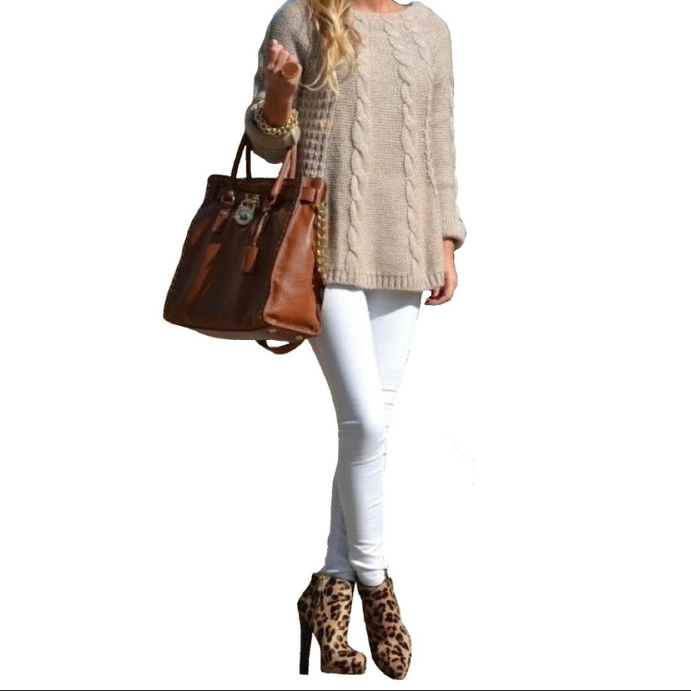 ᏣᏂᖇIᎦᎿMᎯᎦ ᎦᎯLᏋ🎄Slick White Faux Leather Leggings