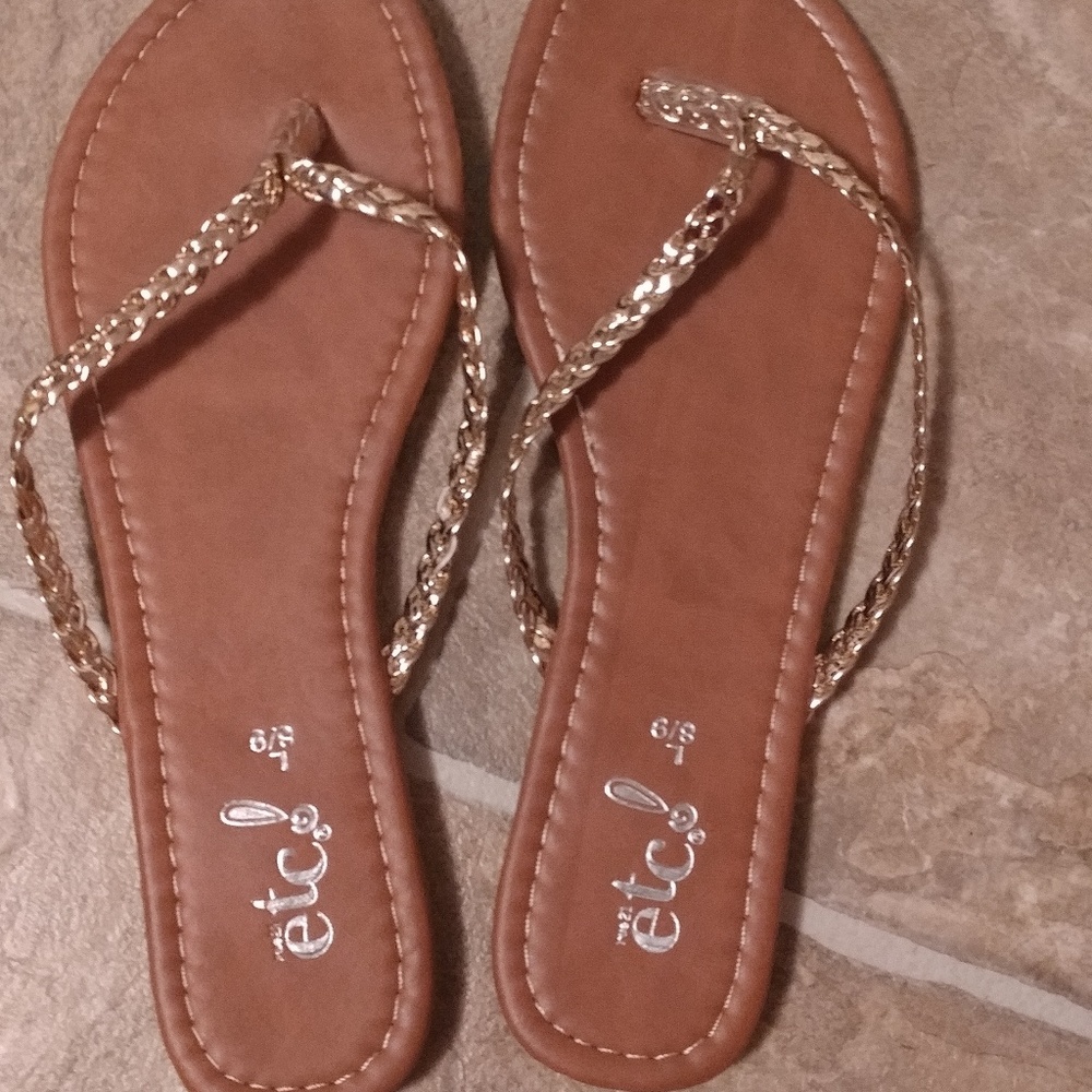 Rue 21 sandals