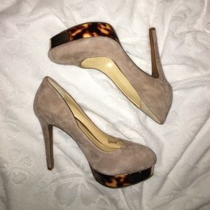 Gianni Bini Tan Suede Heel