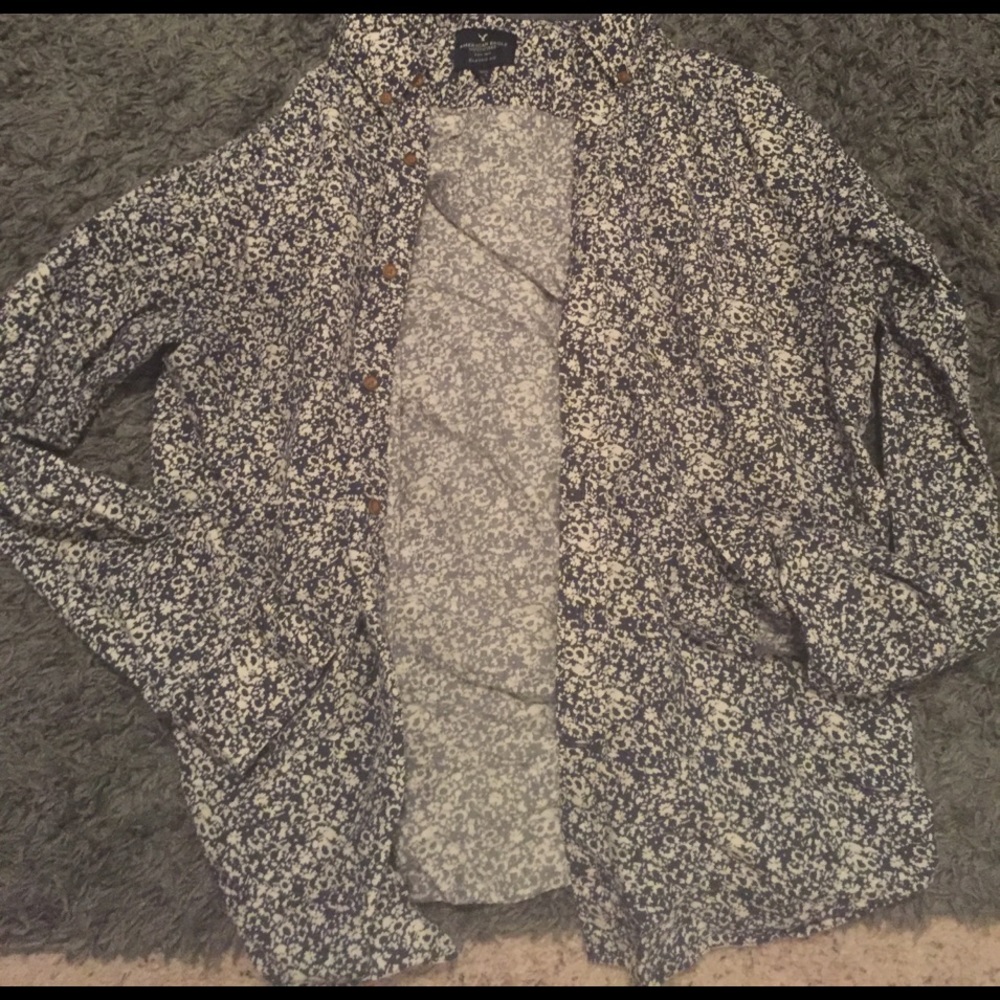American Eagle Long Sleeve
