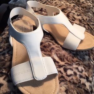 Ladies white patent and elastic sandals