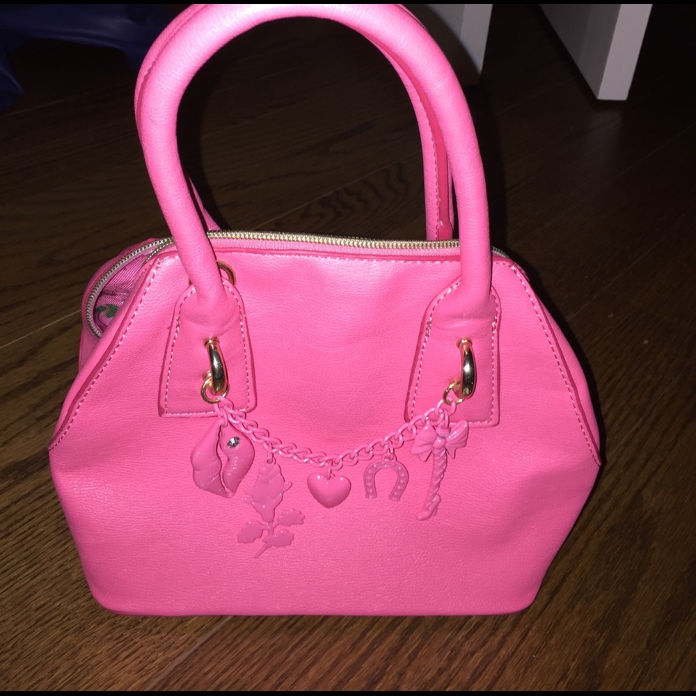 Jersey Johnson cute pink purse