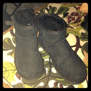 Ugg Ankle Boots Sz 5