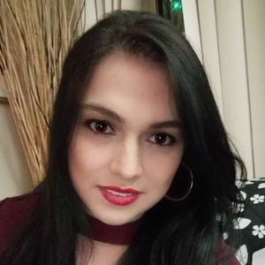 Meet your Posher, Vanessa