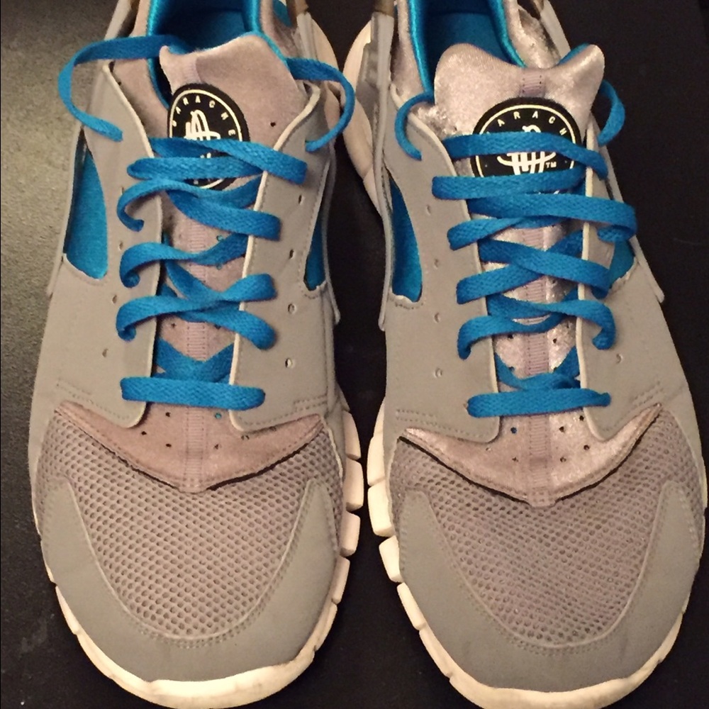 Nike Huarache running shoes
