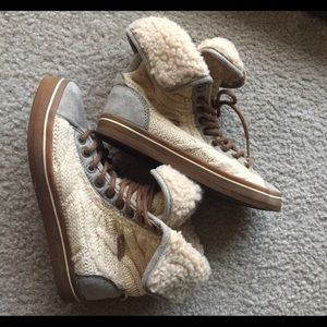 Pull & bear crochet boots