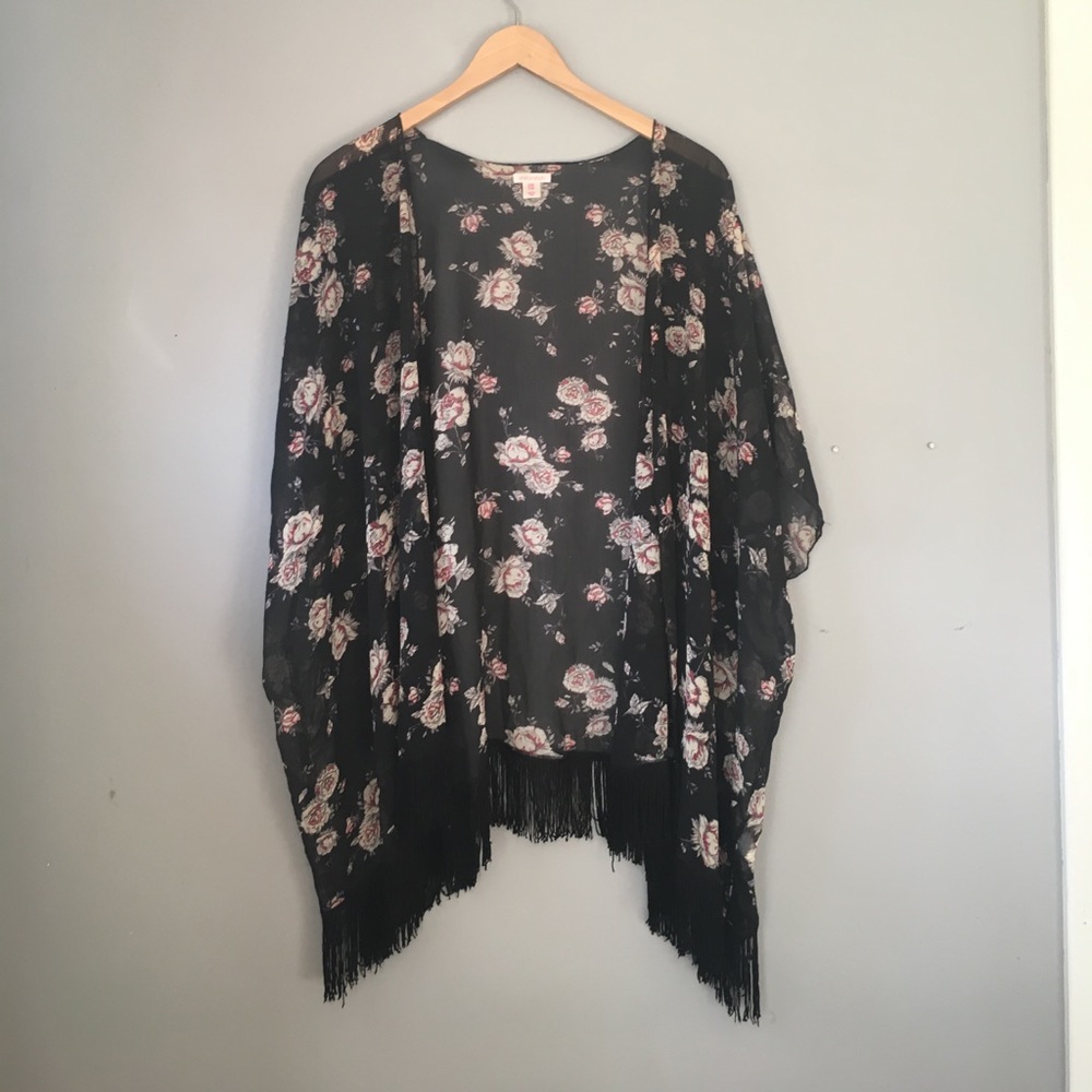 Black floral fringed kimono