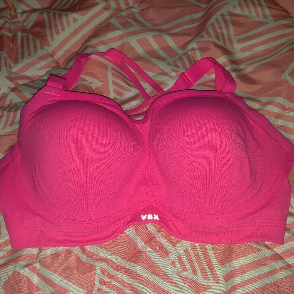 Victoria secret vsx sports bra