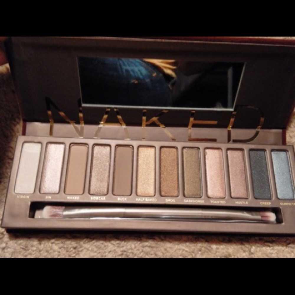 BRAND NEW 100% AUTHENTIC NAKED PALETTE