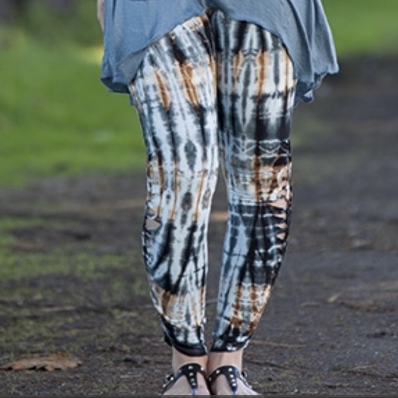 Gorgeous loose fitting leggings - Picture 3 of 4