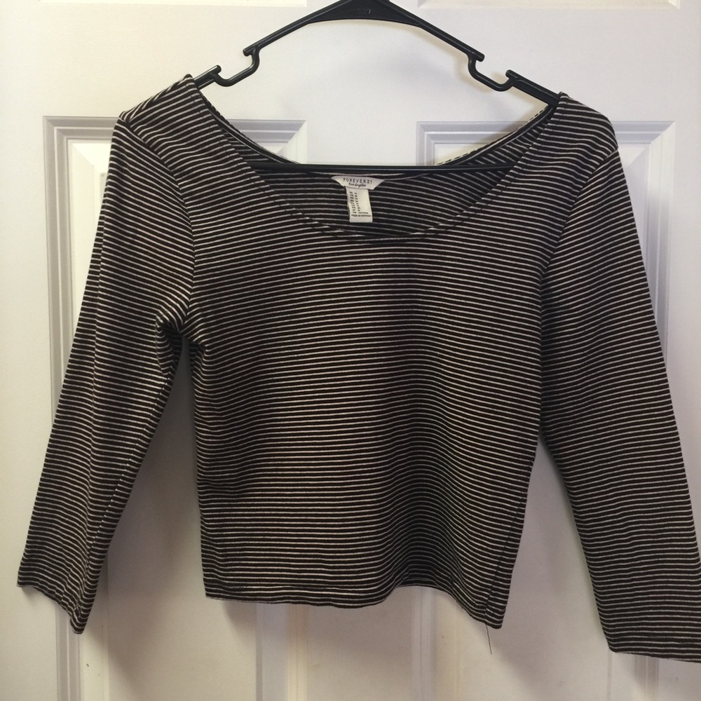 Junior's Forever 21 Crop Top