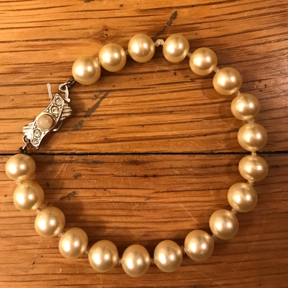 Pearl Bracelet
