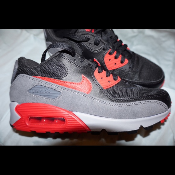 womens air max 90 size 7