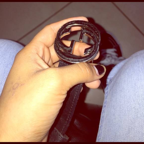 Black Woman Gucci belt