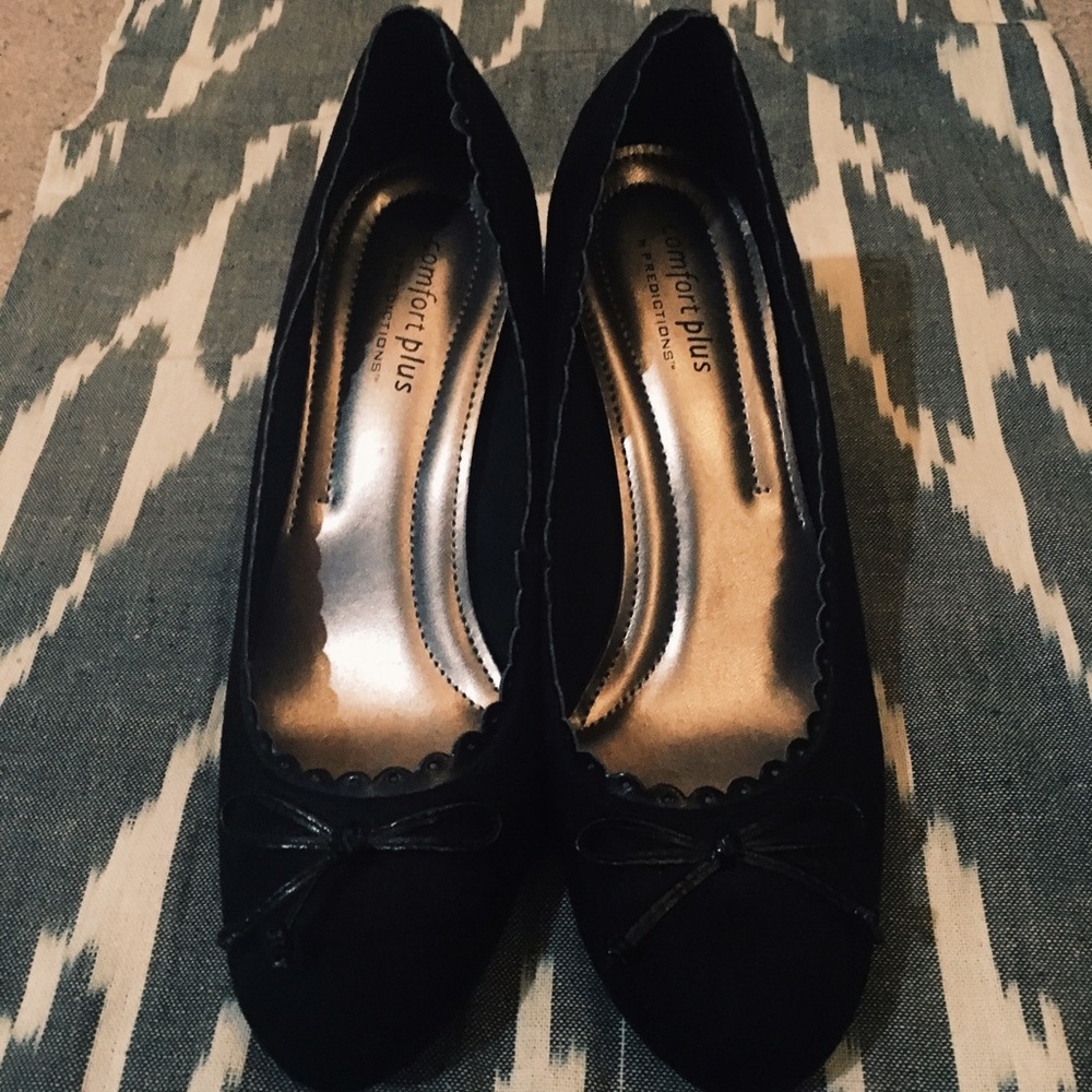 black heels