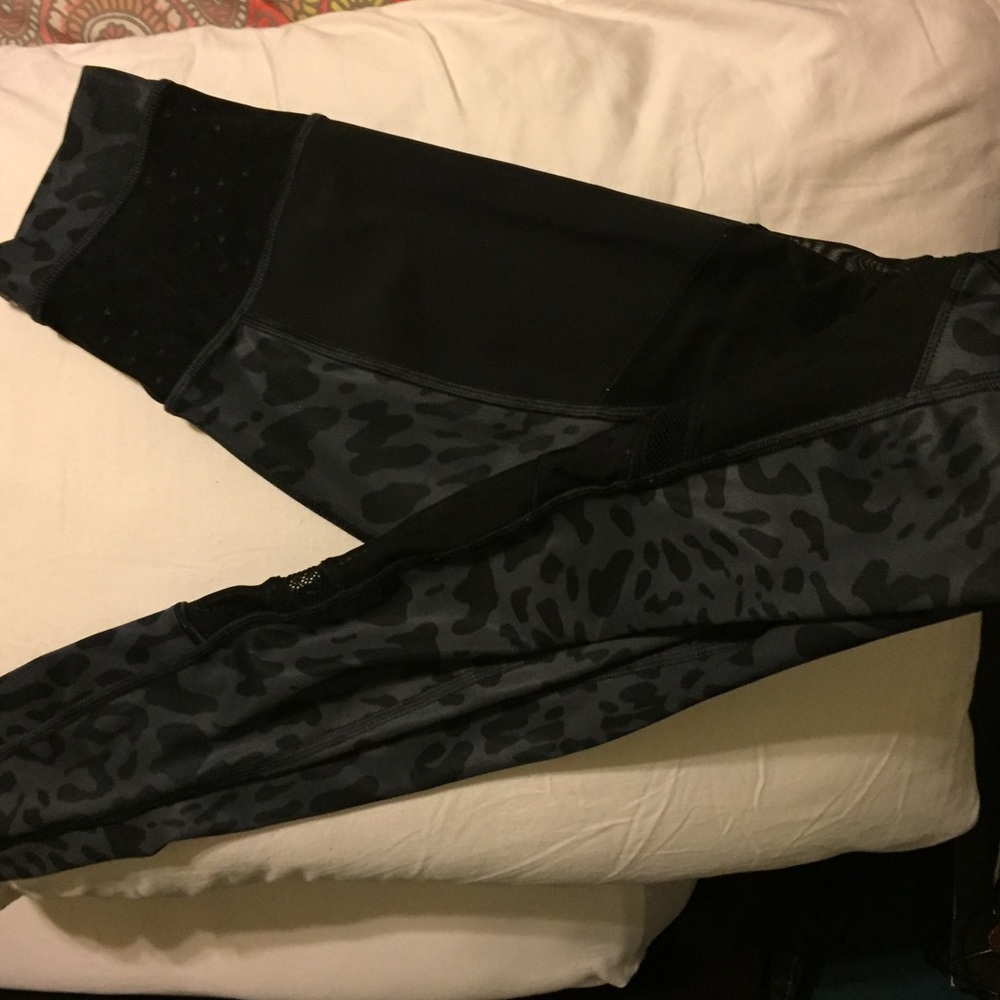 3 ITEMS POSSIBLE TRADE ONLY