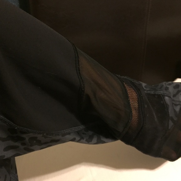 3 ITEMS POSSIBLE TRADE ONLY - Picture 2 of 6