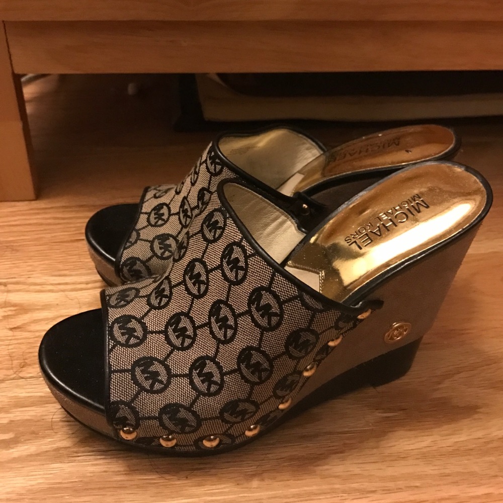 MICHAEL KORS Platform Wedges Sandals
