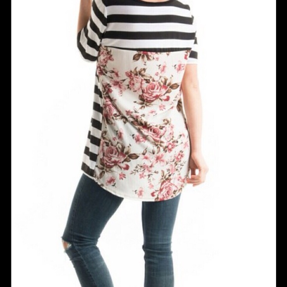 Womans Top - Picture 4 of 4