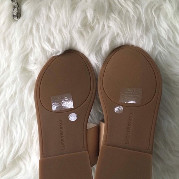 PM Editor Pick | nwt//lucky brand • ari sandals - Picture 6 of 8