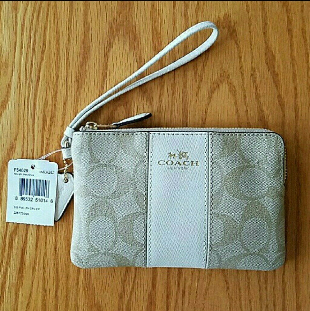 Authentic Coach Wristlet | NWT