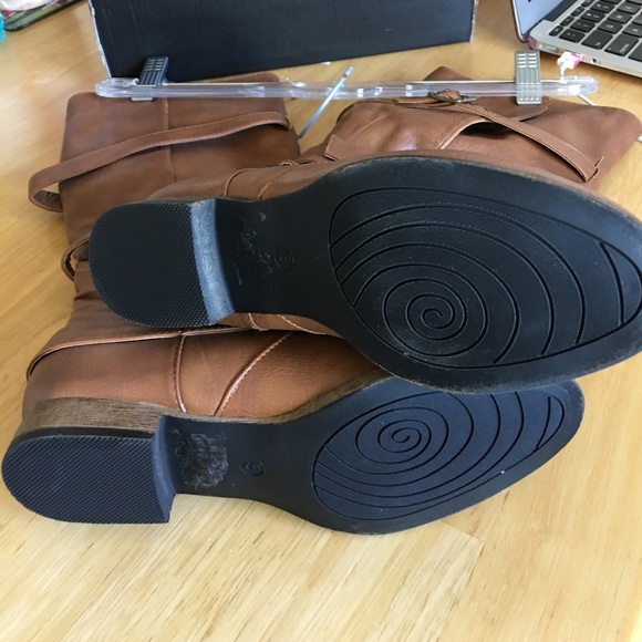 NEW - Wild Diva foldable boots - Sz. 5 NEW in Box - Picture 3 of 6