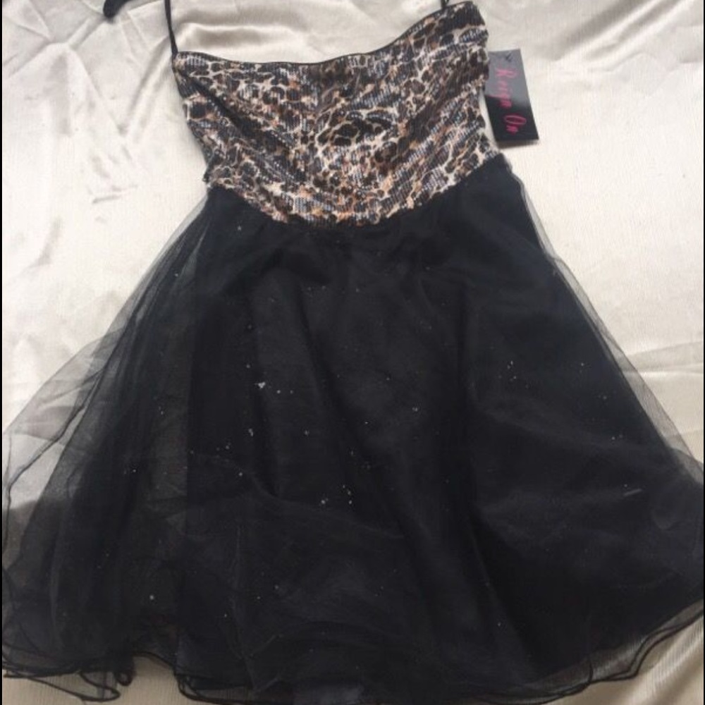 Strapless dress