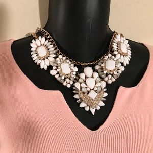 Statement Necklace (White & Gold)